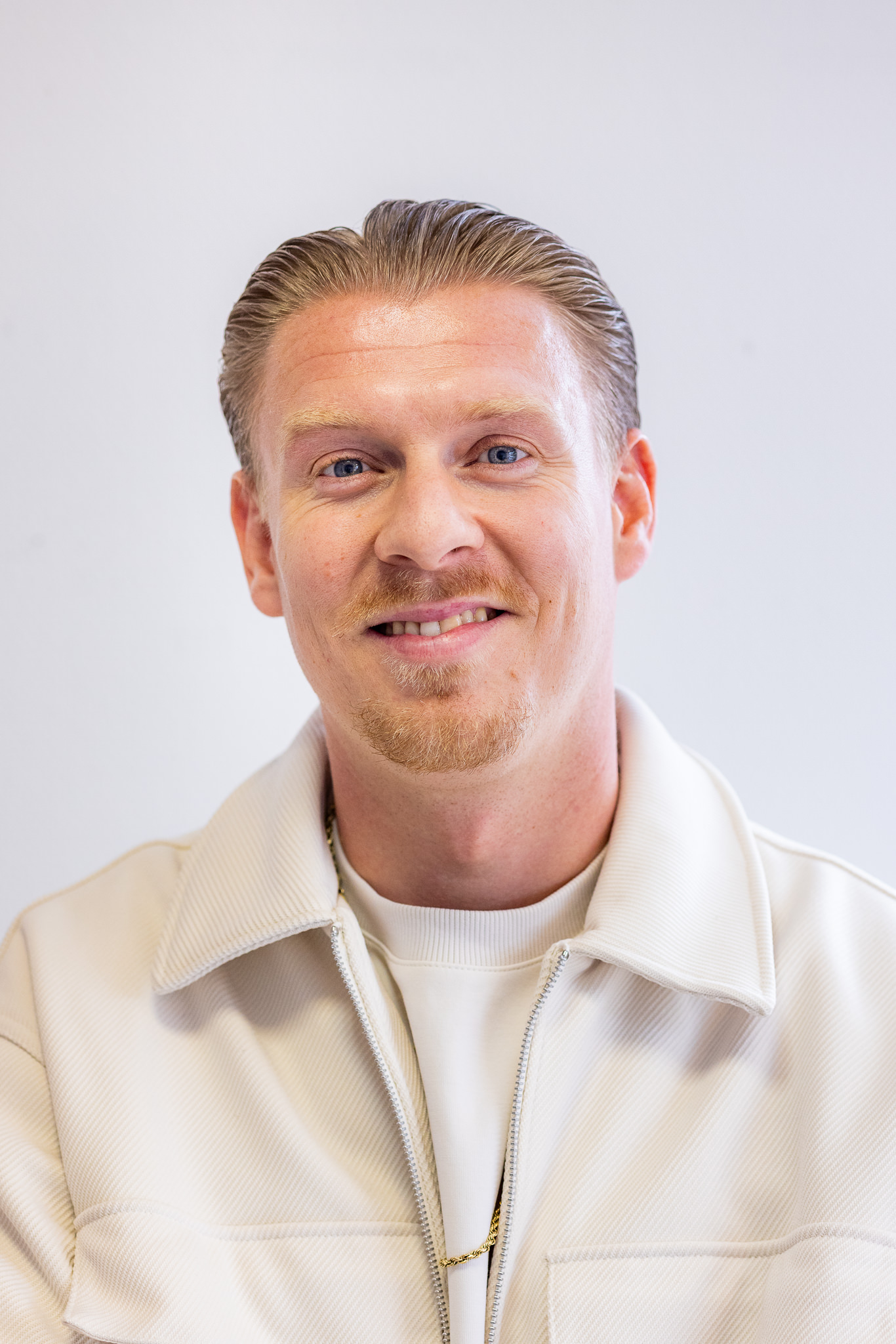 Nils van Egmond 4 LR